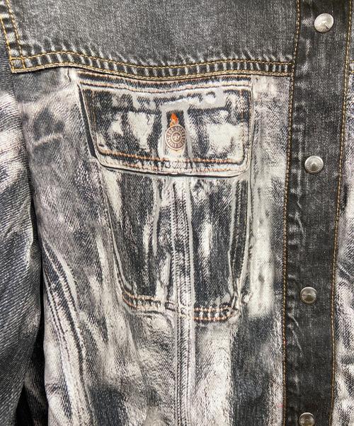 DIESEL（ディーゼル）DIESEL (ディーゼル) C-GILLY-A デニム転写シャツ グレー×ホワイト サイズ:42の古着・服飾アイテム