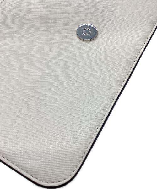 Kate Spade（ケイトスペード）Kate Spade (ケイトスペード) マディソンカラーブロックフラップコンバーチブルクロスボディ グレー×アイボリーの古着・服飾アイテム