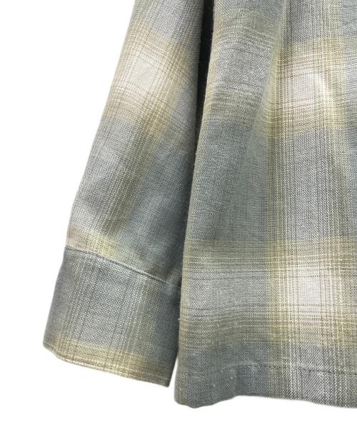 CalTop（キャルトップ）CalTop (キャルトップ) 長袖シャツ グリーン×ホワイト サイズ:Mの古着・服飾アイテム