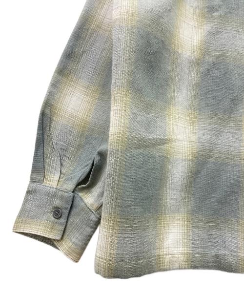 CalTop（キャルトップ）CalTop (キャルトップ) 長袖シャツ グリーン×ホワイト サイズ:Mの古着・服飾アイテム