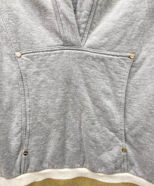 GUCCI（グッチ）GUCCI (グッチ) フードベスト グレー サイズ:Ｓの古着・服飾アイテム