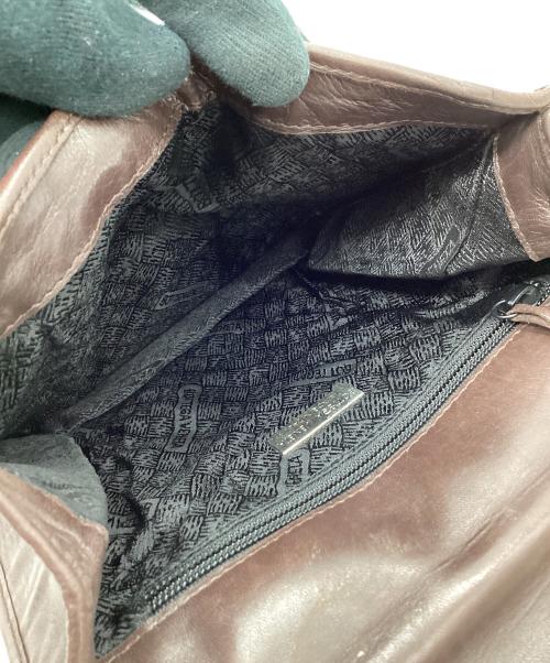 BOTTEGA VENETA（ボッテガベネタ）BOTTEGA VENETA (ボッテガベネタ) イントレチャートチェーンショルダーバッグ ブラウンの古着・服飾アイテム