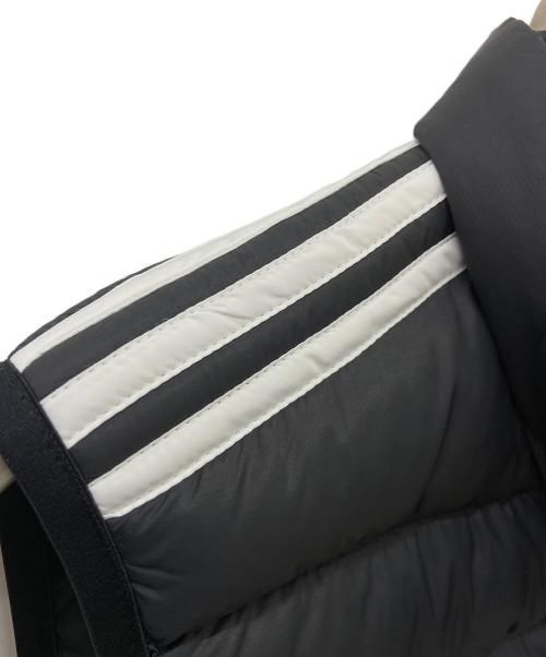 adidas Originals（アディダスオリジナル）adidas originals (アディダスオリジナル) パデッド スタンドカラー パファーベスト ブラック×ホワイト サイズ:XSの古着・服飾アイテム