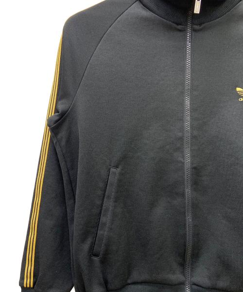 adidas（アディダス）adidas (アディダス) トラックジャケット ブラック×ゴールド サイズ:90-4の古着・服飾アイテム