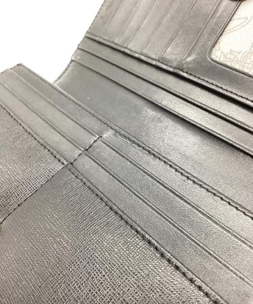 Vivienne Westwood（ヴィヴィアンウエストウッド）Vivienne Westwood (ヴィヴィアンウエストウッド) オーブ金具 ラウンドファスナー 長財布 ブラック×ゴールドの古着・服飾アイテム