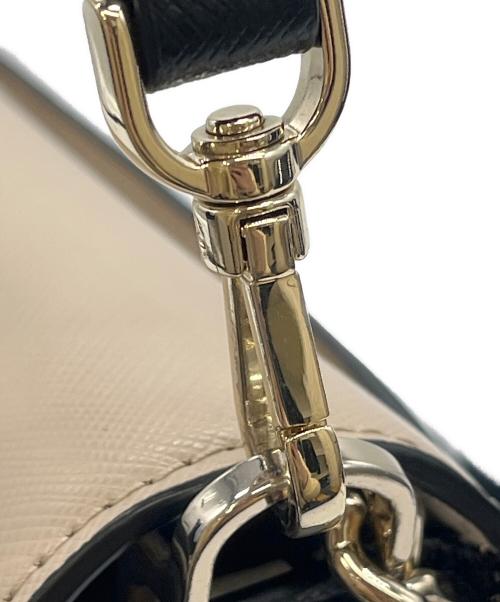 Kate Spade（ケイトスペード）Kate Spade (ケイトスペード) ショルダーバッグ ベージュ×ホワイトの古着・服飾アイテム