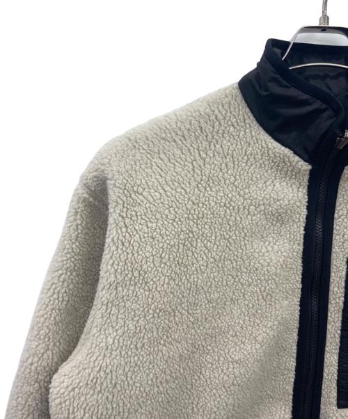 THE NORTH FACE（ザ ノース フェイス）THE NORTH FACE (ザ ノース フェイス) THE NORTH FACE　リバーシブルエクストリームパイルフリースジャケット アイボリー×ブラック サイズ:Mの古着・服飾アイテム