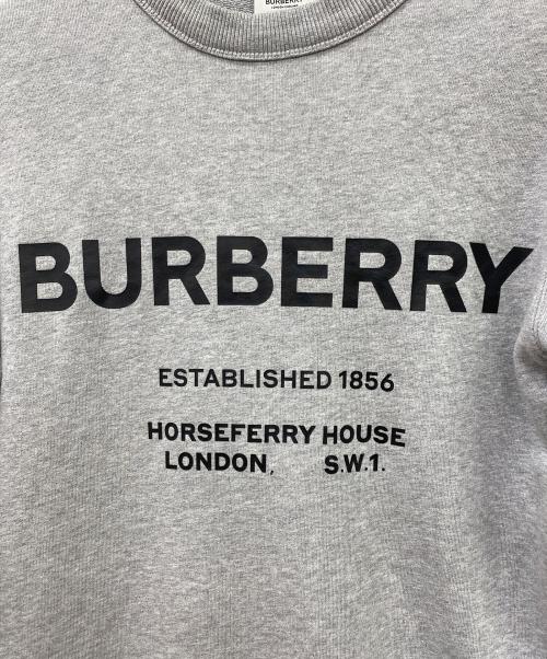 BURBERRY（バーバリー）BURBERRY (バーバリー) ロゴプリントスウェット グレー サイズ:XSの古着・服飾アイテム