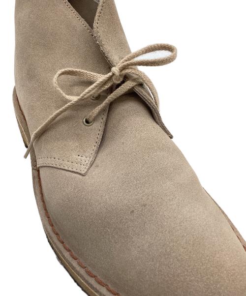 CLARKS（クラークス）CLARKS (クラークス) チャッカーブーツ ベージュ サイズ:27cmの古着・服飾アイテム
