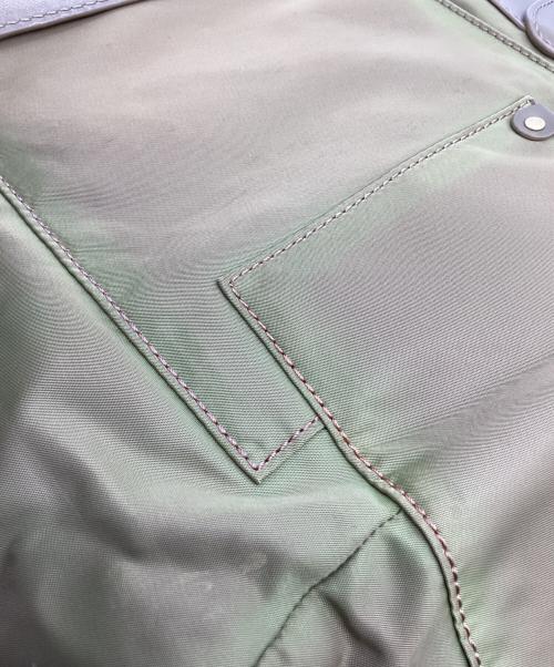 Marc by Marc Jacobs（マークバイマークジェイコブス）Marc by Marc Jacobs (マークバイマークジェイコブス) Marc by Marc Jacobs　ハンドバッグ カーキの古着・服飾アイテム