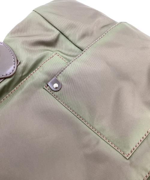 Marc by Marc Jacobs（マークバイマークジェイコブス）Marc by Marc Jacobs (マークバイマークジェイコブス) Marc by Marc Jacobs　ハンドバッグ カーキの古着・服飾アイテム