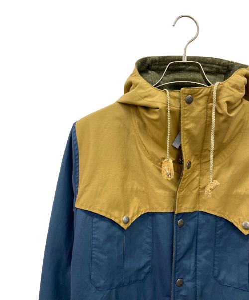 Mt. Rainier Design（マウントレイニアデザイン）Mt. Rainier Design (マウントレイニアデザイン) マウンテンパーカー ブルー×ベージュ サイズ:XSの古着・服飾アイテム