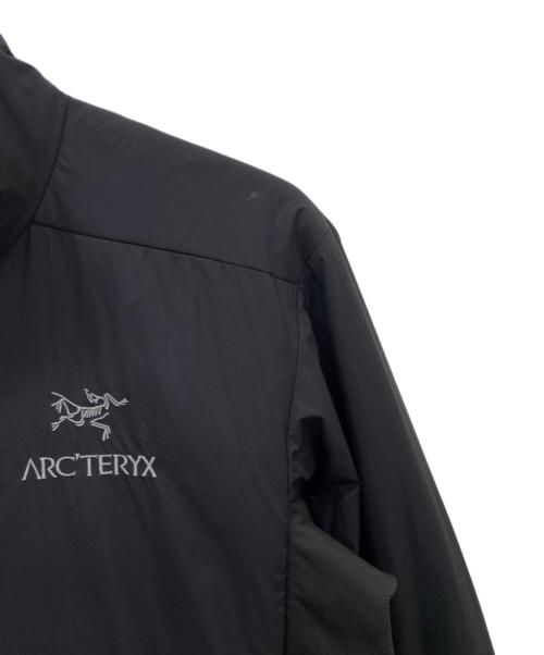 ARC'TERYX（アークテリクス）ARC'TERYX (アークテリクス) ATOM JACKET ブラック サイズ:XSの古着・服飾アイテム