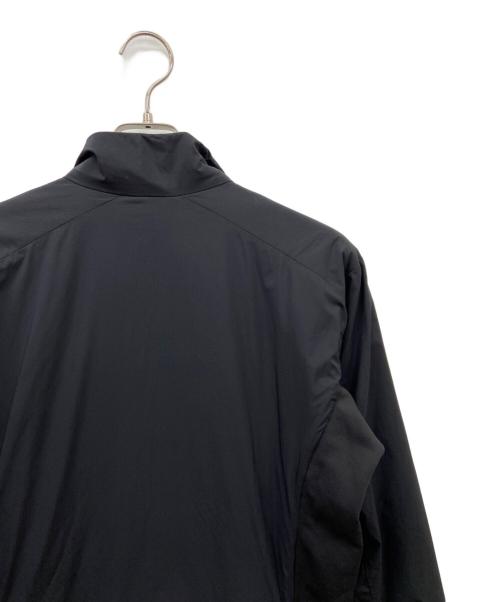 ARC'TERYX（アークテリクス）ARC'TERYX (アークテリクス) ATOM JACKET ブラック サイズ:XSの古着・服飾アイテム