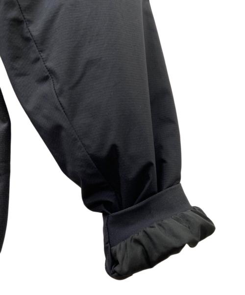 ARC'TERYX（アークテリクス）ARC'TERYX (アークテリクス) ATOM JACKET ブラック サイズ:XSの古着・服飾アイテム