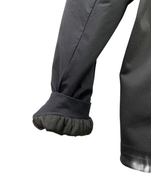 ARC'TERYX（アークテリクス）ARC'TERYX (アークテリクス) ATOM JACKET ブラック サイズ:XSの古着・服飾アイテム