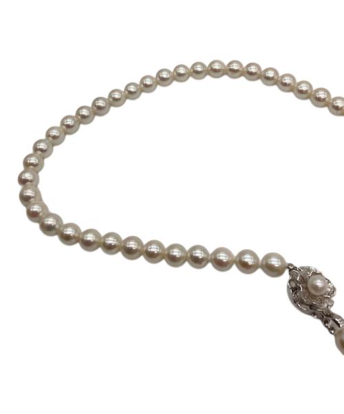 ノーブランド（ノーブランド）ノーブランド (ノーブランド) パールモチーフ ホワイト×シルバーの古着・服飾アイテム