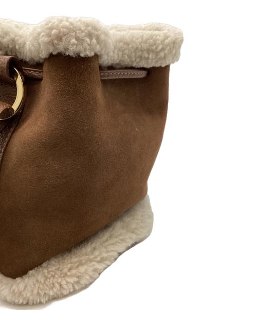 CHRISTIAN VILLA（クリスチャンヴィラ）CHRISTIAN VILLA (クリスチャンヴィラ) CHRISTIAN VILLA　ショルダーバッグ ブラウンの古着・服飾アイテム