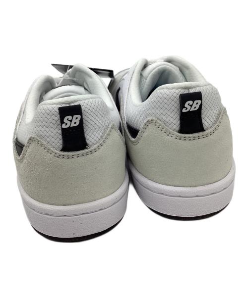 NIKE（ナイキ）NIKE (ナイキ) NIKE　ローカットスニーカー ホワイト サイズ:24.5ｃｍの古着・服飾アイテム