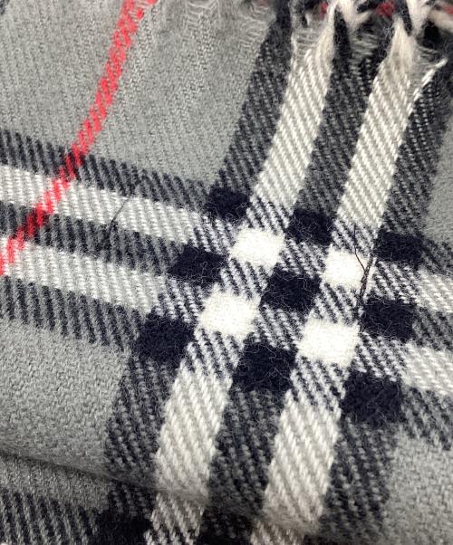 Burberry's（バーバリー）Burberry's (バーバリー) ノバチェック柄マフラー グレーの古着・服飾アイテム