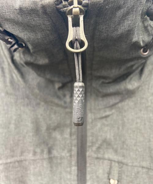 THE NORTH FACE（ザ ノース フェイス）THE NORTH FACE (ザ ノース フェイス) マウンテンパーカー グレー×ブラック サイズ:Mの古着・服飾アイテム