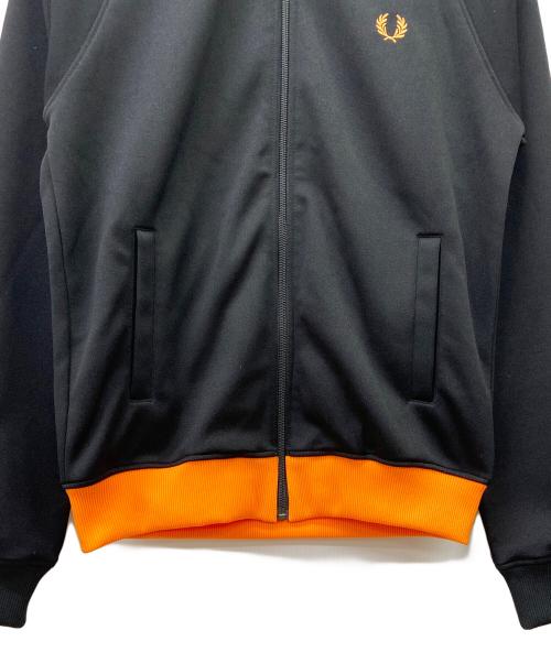 FRED PERRY（フレッドペリー）FRED PERRY (フレッドペリー) トラックジャケット ブラック×オレンジ サイズ:XSの古着・服飾アイテム