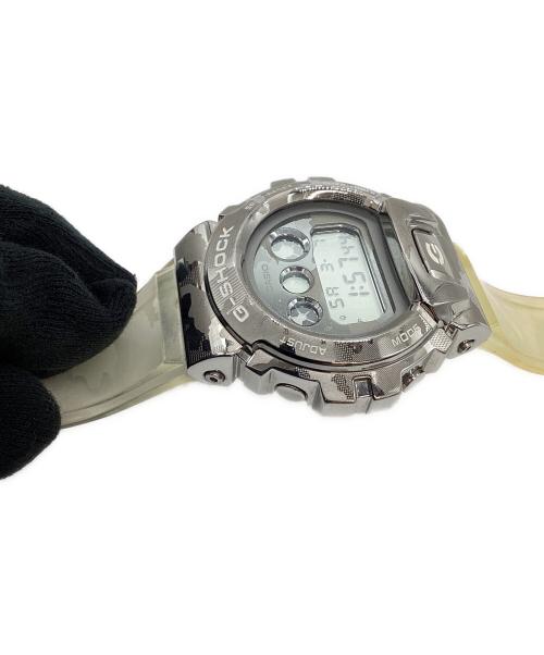 CASIO（カシオ）CASIO (カシオ) ジーショック　カモフラージュ　腕時計 シルバーの古着・服飾アイテム