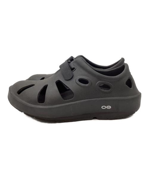OOFOS（ウーフォス）OOFOS (ウーフォス) OOFOS　リカバリーサンダル ブラック サイズ:EU40の古着・服飾アイテム