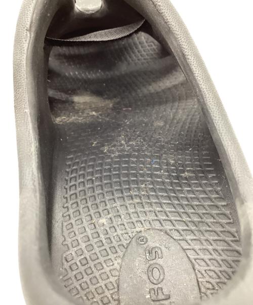 OOFOS（ウーフォス）OOFOS (ウーフォス) OOFOS　リカバリーサンダル ブラック サイズ:EU40の古着・服飾アイテム