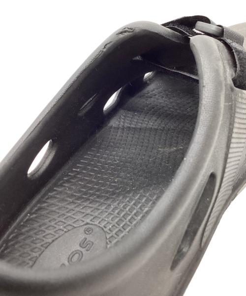 OOFOS（ウーフォス）OOFOS (ウーフォス) OOFOS　リカバリーサンダル ブラック サイズ:EU40の古着・服飾アイテム