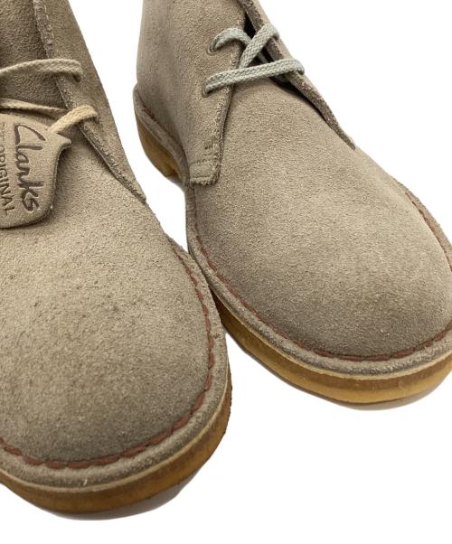 CLARKS ORIGINALS（クラークス オリジナルズ）CLARKS ORIGINALS (クラークス オリジナルズ) Clarks Originals　デザートブーツ ベージュ サイズ:9　1/2の古着・服飾アイテム