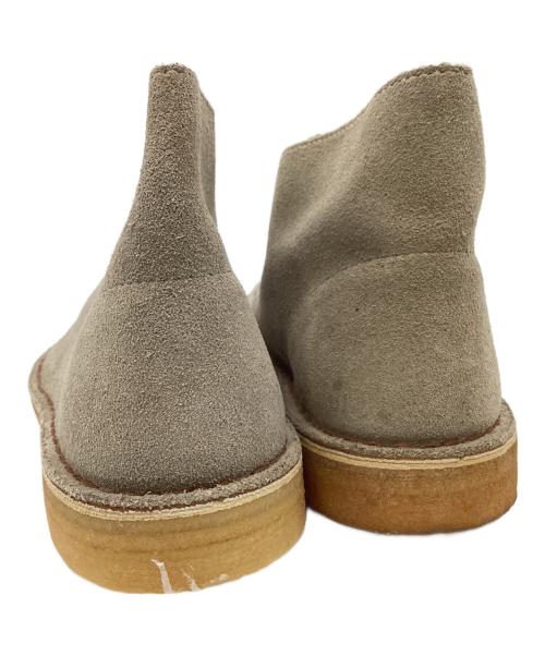 CLARKS ORIGINALS（クラークス オリジナルズ）CLARKS ORIGINALS (クラークス オリジナルズ) Clarks Originals　デザートブーツ ベージュ サイズ:9　1/2の古着・服飾アイテム