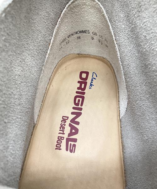 CLARKS ORIGINALS（クラークス オリジナルズ）CLARKS ORIGINALS (クラークス オリジナルズ) Clarks Originals　デザートブーツ ベージュ サイズ:9　1/2の古着・服飾アイテム