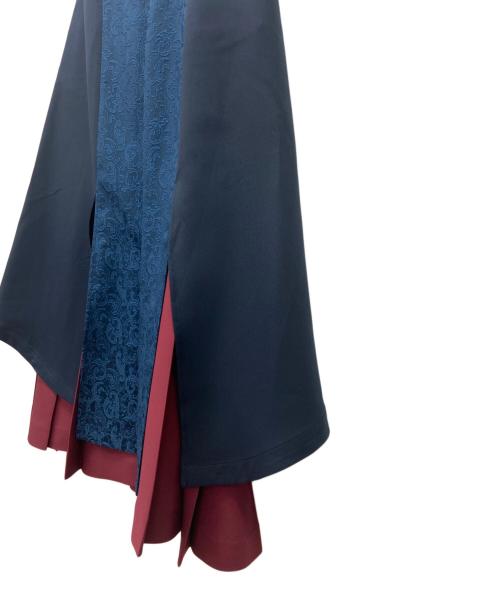 HARE（ハレ）HARE (ハレ) Ado (アド) HARE　ADO　プリーツレイヤースカート ブルー×レッド サイズ:FREEの古着・服飾アイテム