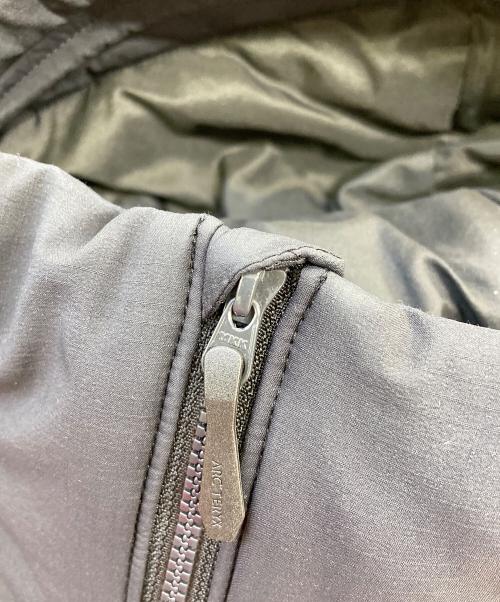 ARC'TERYX（アークテリクス）ARC'TERYX (アークテリクス) ATOM HEAVYWEIGHT HOODY ブラック サイズ:XSの古着・服飾アイテム