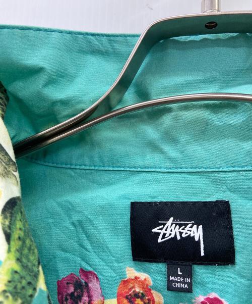 stussy（ステューシー）stussy (ステューシー) 半袖シャツ グリーン×ホワイト サイズ:Lの古着・服飾アイテム
