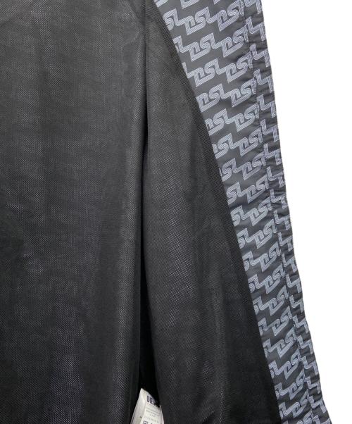 DIESEL（ディーゼル）DIESEL (ディーゼル) DIESEL　ナイロンジャケット グレー×ブルー サイズ:Mの古着・服飾アイテム