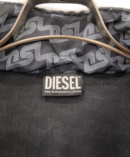 DIESEL（ディーゼル）DIESEL (ディーゼル) DIESEL　ナイロンジャケット グレー×ブルー サイズ:Mの古着・服飾アイテム