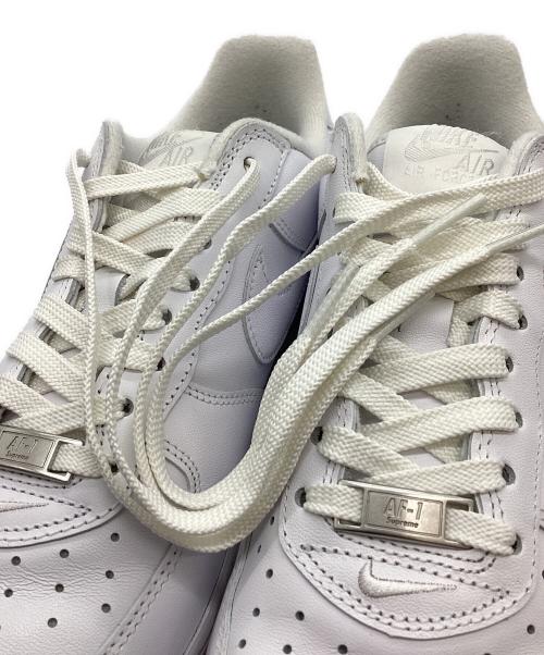NIKE（ナイキ）NIKE (ナイキ) Supreme (シュプリーム) NIKE　Supreme　AIRFORCE1 LOW　スニーカー ホワイト サイズ:26.5ｃｍの古着・服飾アイテム