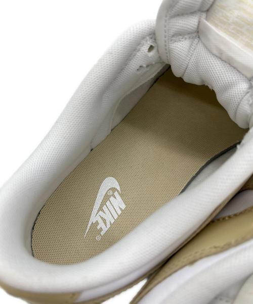 NIKE（ナイキ）NIKE (ナイキ) ローカットスニーカー ベージュ×ホワイト サイズ:27.5cmの古着・服飾アイテム