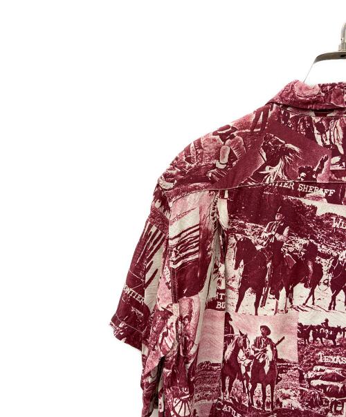 Sun Surf（サンサーフ）Sun Surf (サンサーフ) Sun Surf　アロハシャツ レッド サイズ:Sの古着・服飾アイテム