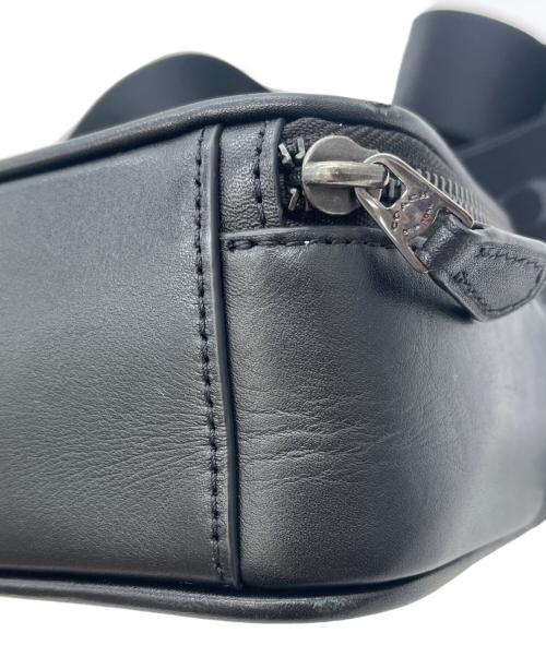 COACH（コーチ）COACH (コーチ) ボディバッグ ホワイト×ブラックの古着・服飾アイテム