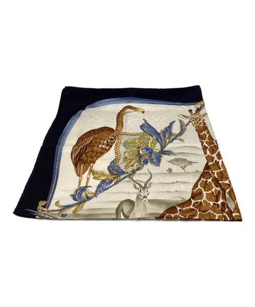 Salvatore Ferragamo（サルヴァトーレ フェラガモ）Salvatore Ferragamo (サルヴァトーレ フェラガモ) Salvatore Ferragamo　キリン　大判シルクスカーフ ホワイト×ブラックの古着・服飾アイテム