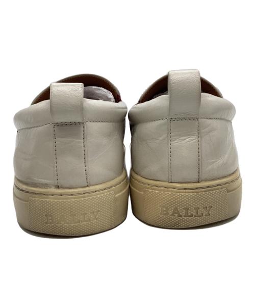 BALLY（バリー）BALLY (バリー) BALLY　スリッポン ホワイト×レッド サイズ:US10Dの古着・服飾アイテム