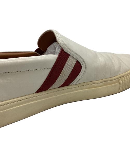 BALLY（バリー）BALLY (バリー) BALLY　スリッポン ホワイト×レッド サイズ:US10Dの古着・服飾アイテム