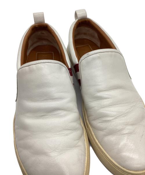 BALLY（バリー）BALLY (バリー) BALLY　スリッポン ホワイト×レッド サイズ:US10Dの古着・服飾アイテム