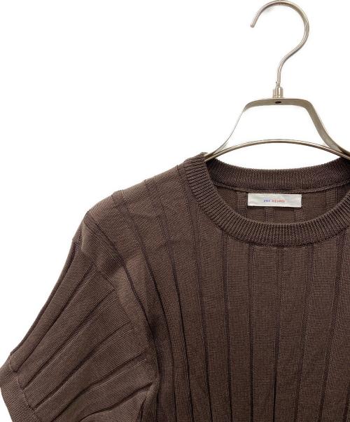 UNE HEURES（ウ ヘフ）UNE HEURES (ウ ヘフ) UNE HEURES　薄手ニット ブラウン サイズ:Sの古着・服飾アイテム