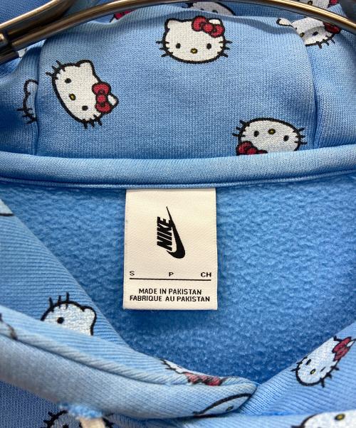NIKE（ナイキ）NIKE (ナイキ) HELLO KITTY (ハローキティ) プルオーバーパーカー スカイブルー サイズ:Sの古着・服飾アイテム