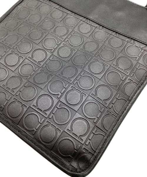 Salvatore Ferragamo（サルヴァトーレ フェラガモ）Salvatore Ferragamo (サルヴァトーレ フェラガモ) Salvatore Ferragamo　ガンチーニ　ショルダーバッグ ブラックの古着・服飾アイテム