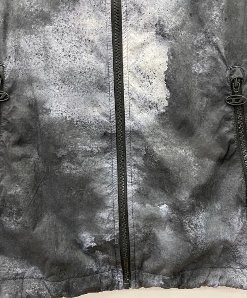 DIESEL（ディーゼル）DIESEL (ディーゼル) ナイロンジャケット グレー サイズ:Lの古着・服飾アイテム
